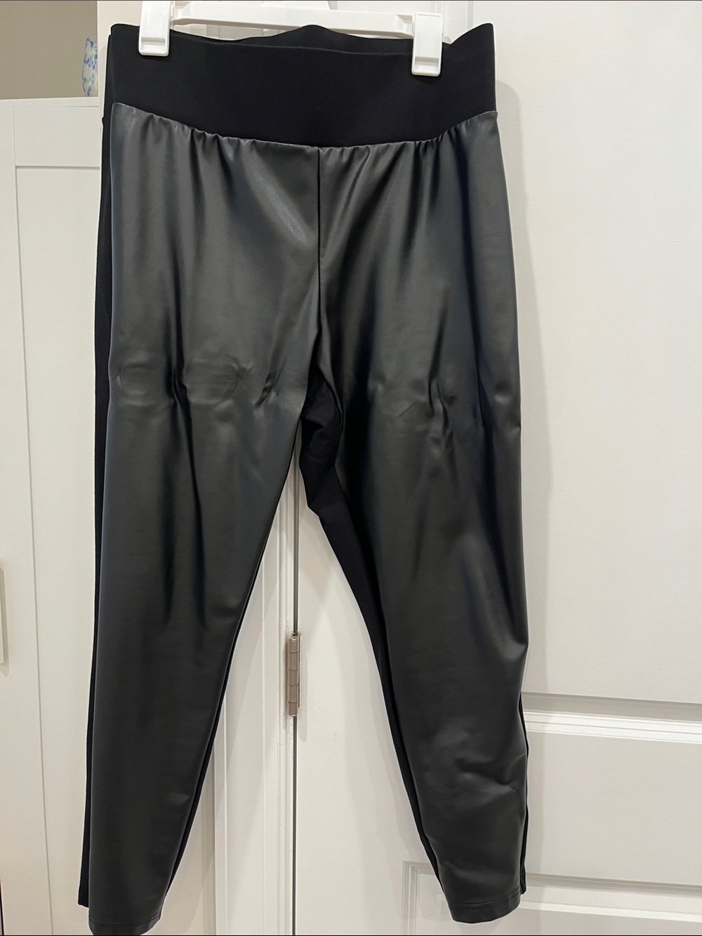 Faux Leather multi modal Black Leggings